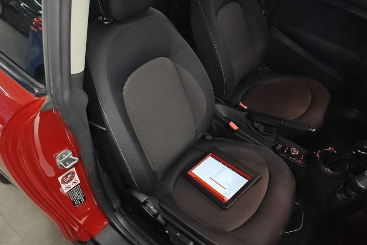 Used  MINI 2014 1.5T COOPER Fun
