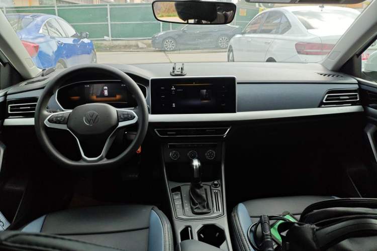 Used Volkswagen Lavida 2023 Revised 1.5L Automatic DeYi Edition
