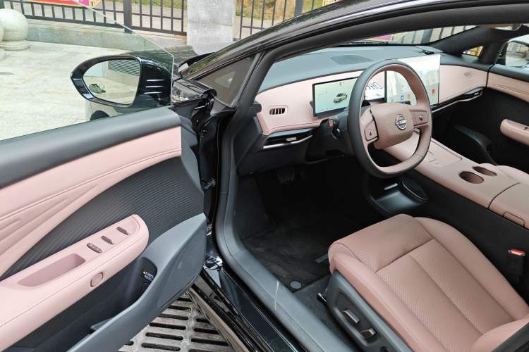 Used Nissan N7 2025 625 Max
