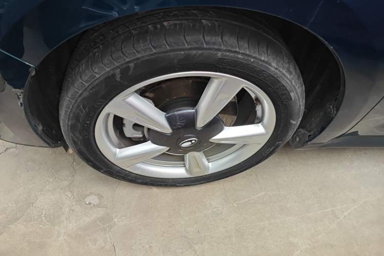 Used ORA Good Cat 2023 401 km Standard Range Luxury Version Lithium Iron Phosphate