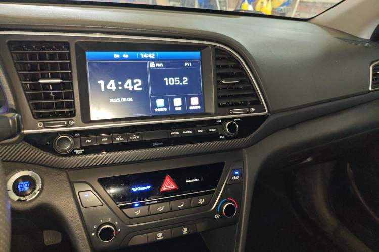 Used Hyundai Elantra 2019 1.4T Dual-Clutch Xuan Dong · Dynamic Model
