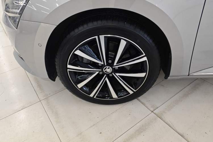 Used Skoda Superb 2023 Facelifted TSI280 DSG Luxury Edition