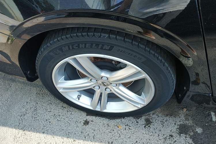 Used Volvo S90 2018 T4 Zhiyuan Edition
