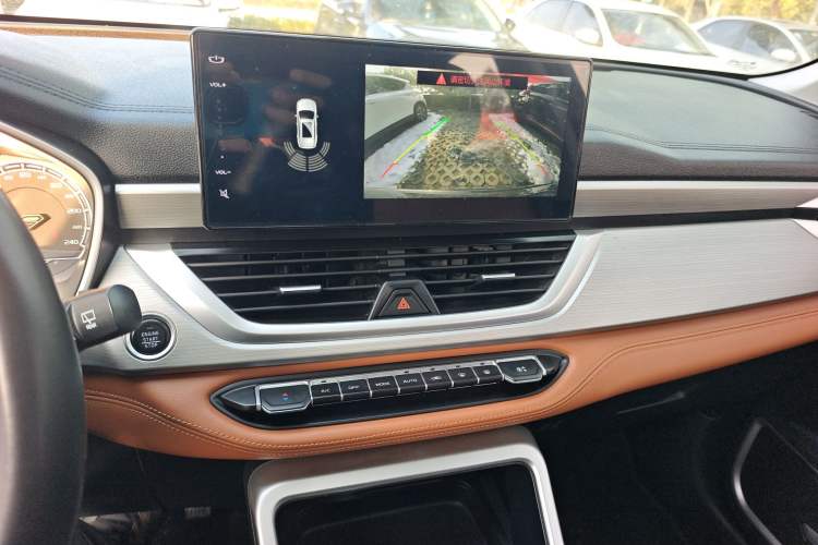 Used Geely Auto Vision X6 2020 1.4T CVT Luxury Edition
