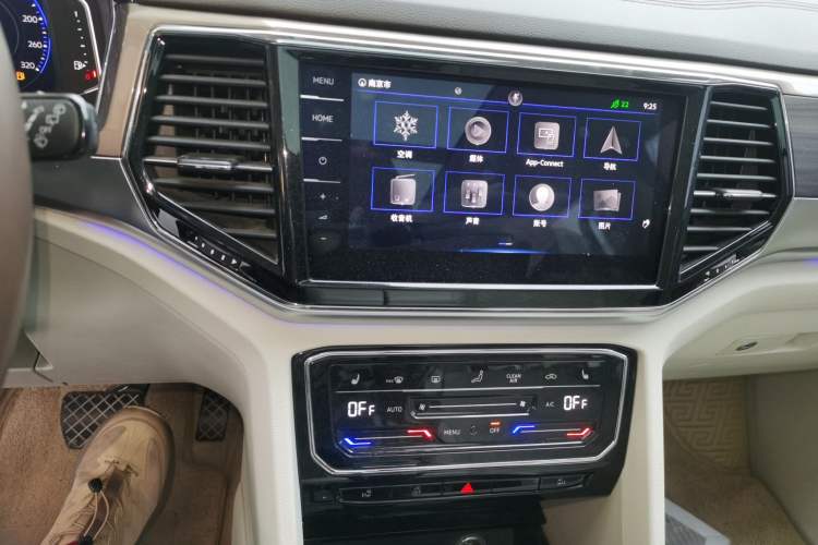 Used Volkswagen Viloran 2020 380TSI Prestige Edition