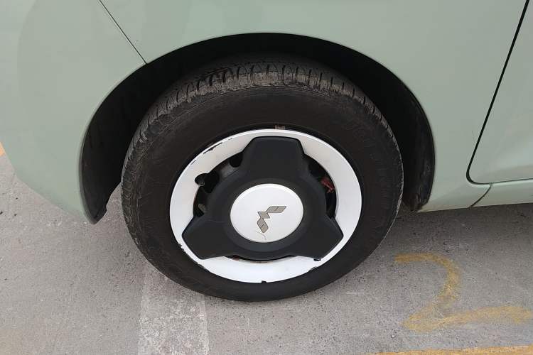 Used Wuling Hongguang MINIEV 2022 Macaron Premium Model – Lithium Iron Phosphate