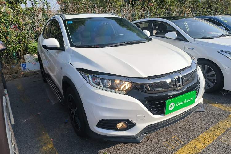 Used Honda Vezel 2020 1.5L CVT Pioneer Edition
