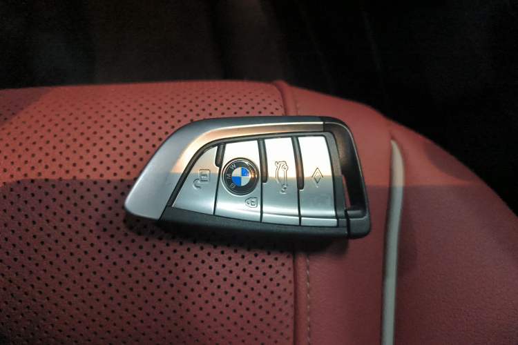 Used BMW 5 Series 2023 Restyled 530Li Leading Edition M Sport Package
