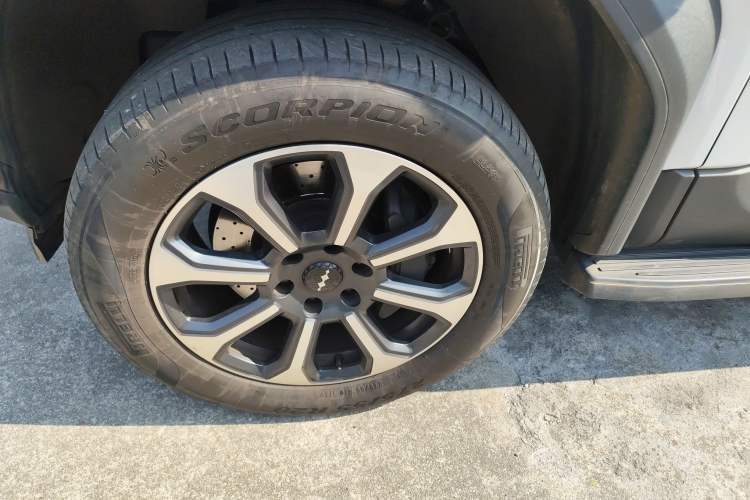 Used  Leopard 5 2023 Navigator Edition
