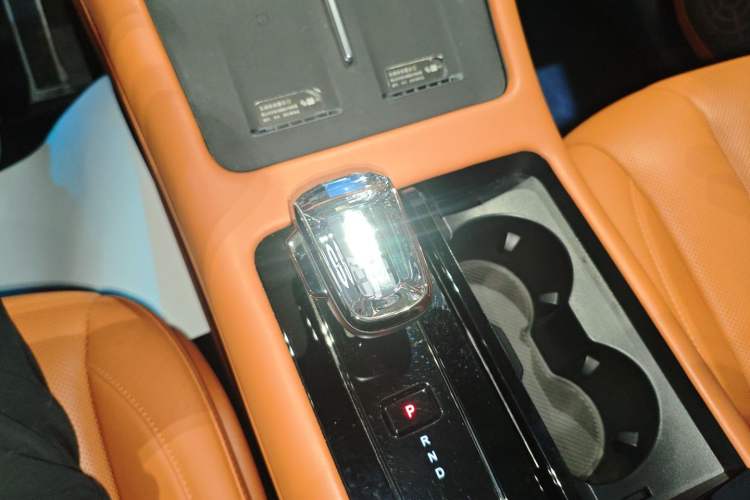 Used Hima AITO M7 2024 1.5T Intelligent Drive 4WD Ultra Version 5 Seats