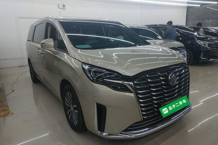 Used Buick GL8 2023 ES Lu Zun Comfort Model
