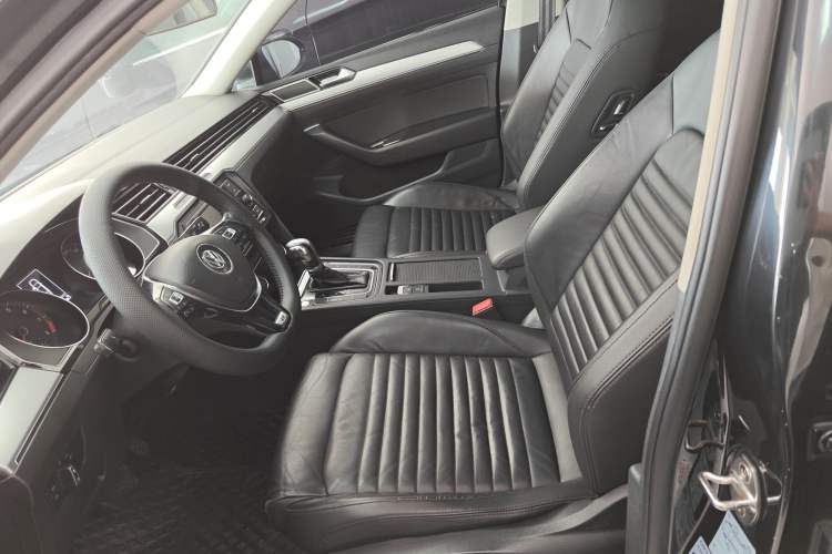 Used Volkswagen Magotan 2018 330TSI DSG Advanced Model