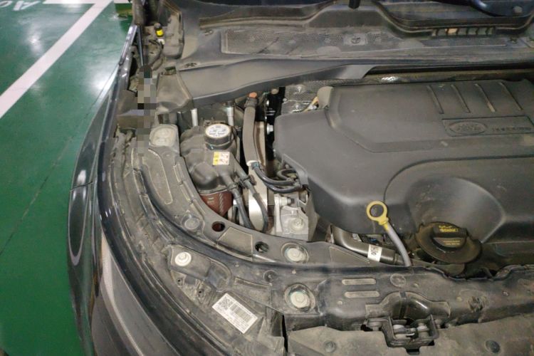 Used Land Rover Range Rover Evoque 2022 Facelifted Aurora L 249 PS R-Dynamic Luxury Edition
