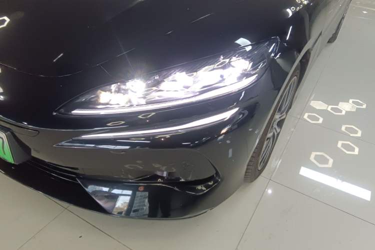 Used Denza Z9 2024 1100 km Four-Wheel Drive Max Version