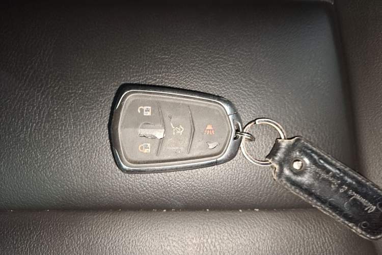 Used Cadillac XT4 2018 28T Two-Wheel Drive Leading Version
