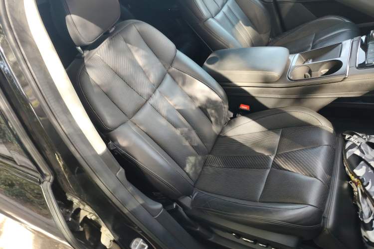 Used Nio ES8 2020 415 km Range 6-Seater Version
