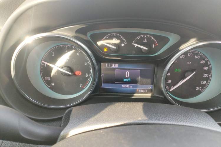 Used Buick Envision 2016 20T Two-Wheel-Drive Elite Model
