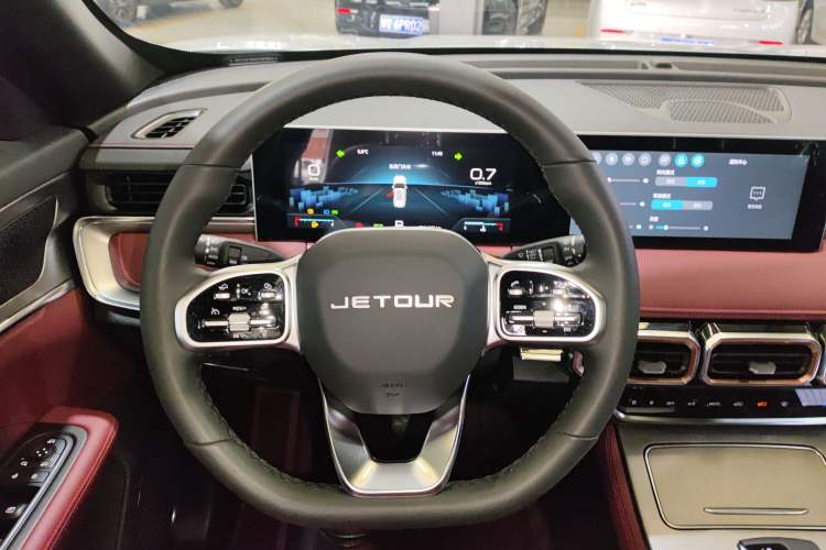 Used JETOUR X70 PLUS 2024 Champion Edition 1.5T DCT Champion MAX+ 5-seater
