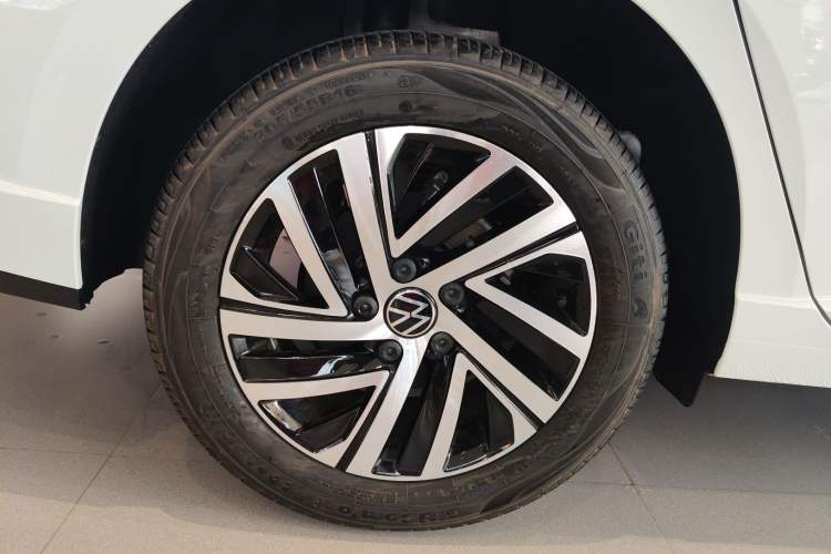 Used Volkswagen Lavida 2024 300TSI DSG Starry Sky Leading Edition