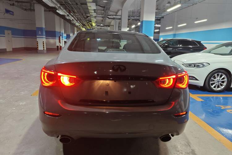 Used Infiniti Q50L 2015 2.0T Enjoyment Edition
