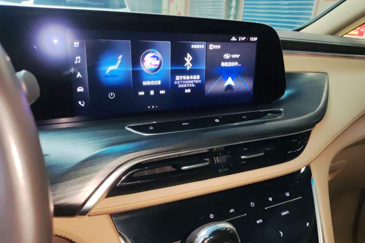 Used Buick GL8 2020 ES Land Cruiser 653T Luxury Model