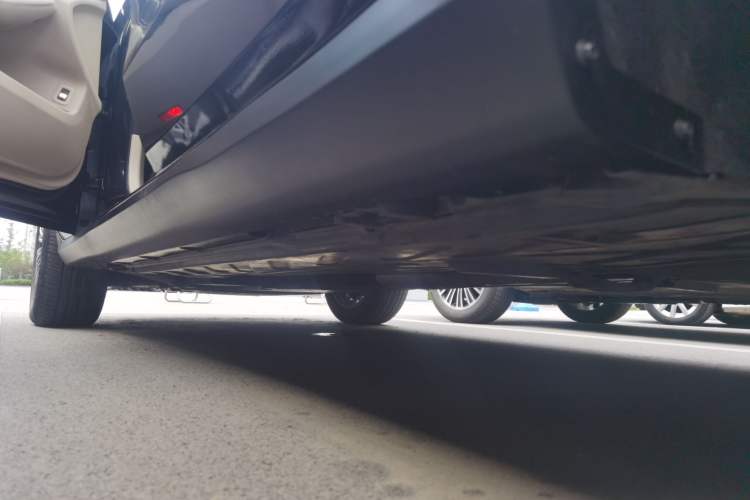 Used Mercedes-Benz GLC 2019 GLC 260 L 4MATIC Dynamic Model