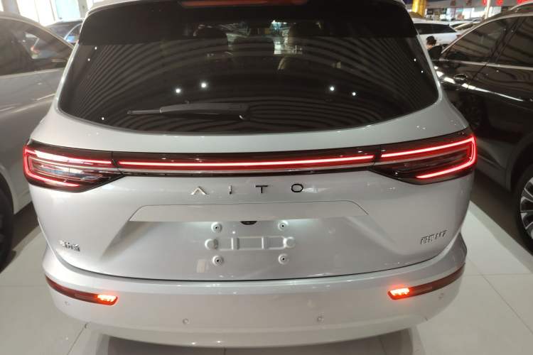 Used Hima AITO M7 2024 1.5T Rear-Drive Plus Version 5 Seats
