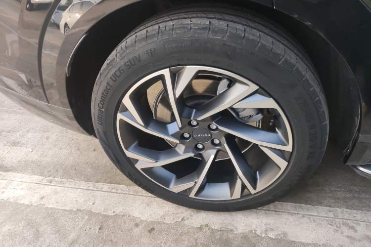 Used Lynk & Co 09 EM-P 2021 2.0T PHEV Halo Six-Seater
