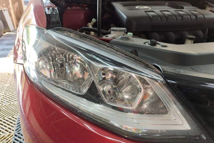 Used Nissan Tiida 2019 1.6L CVT Smart Drive Version China VI Standard
