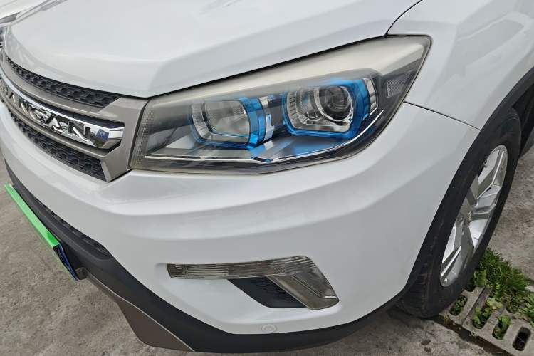 Used Changan CS75 2016 1.8T Automatic Elite Model China V Standard
