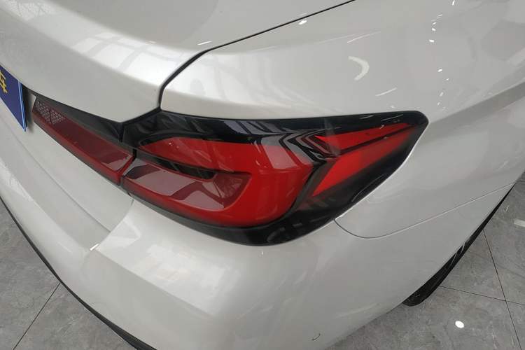 Used BMW 5 Series 2022 Restyled 530Li Leading Edition M Sport Package
