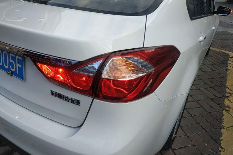 Used Kia K3 2016 1.6L Automatic GLS
