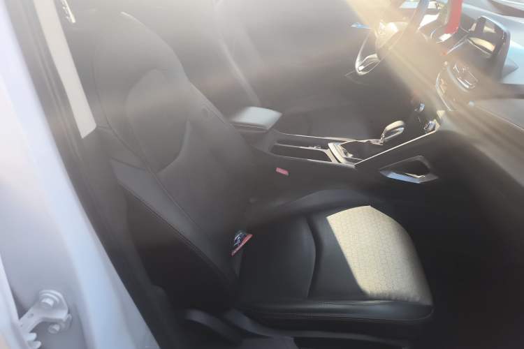 Used Chevrolet Orlando 2019 Redline 530T Automatic Enjoyment Version (5+2 Seating) China VI