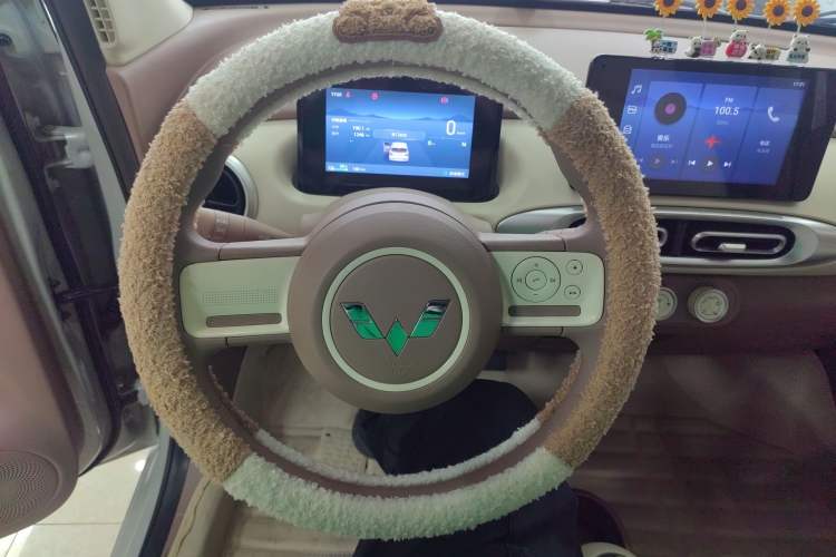 Used Wuling Hongguang MINIEV 2025 Four-Door Version Zhenxiang+ Edition
