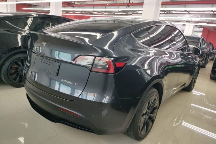 Used Tesla Model Y 2024 Rear-Wheel-Drive Version