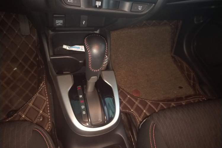 Used Honda Fit 2018 1.5L CVT Trendy Run+ Edition
