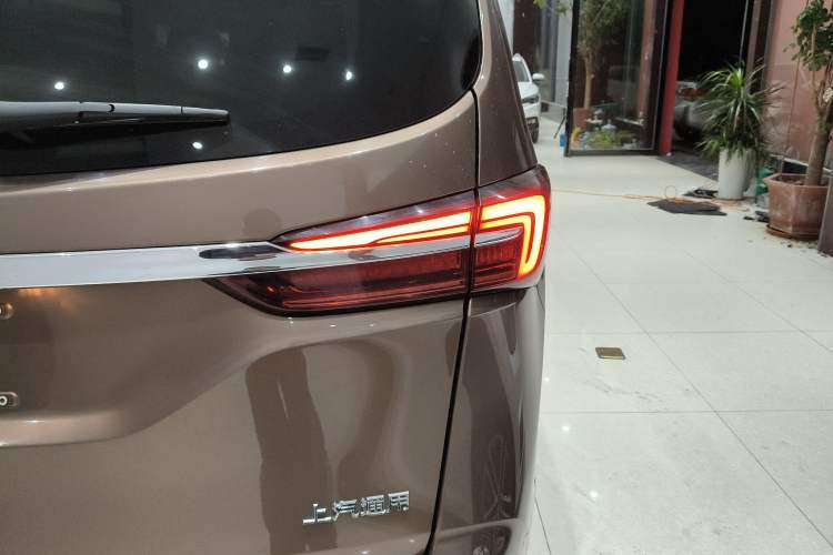 Used Buick GL8 2021 Land Cruiser Executive 652T Premium Model
