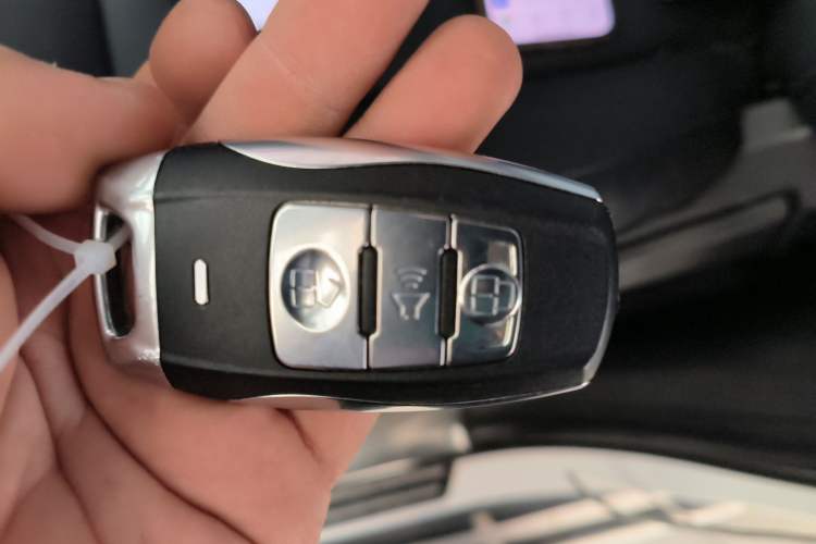 Used Haval H2 2015 1.5T Automatic Two-Wheel Drive Prestige Edition
