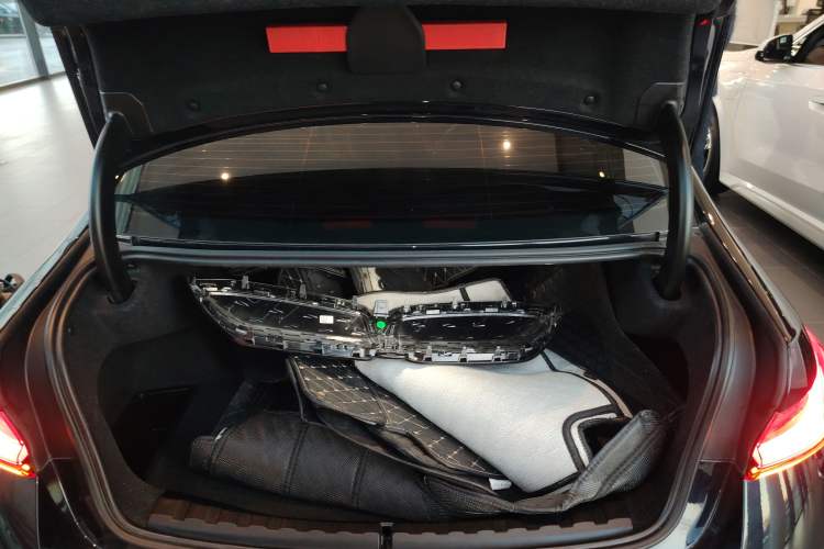 Used BMW i3 2024 eDrive 40 L Midnight Edition