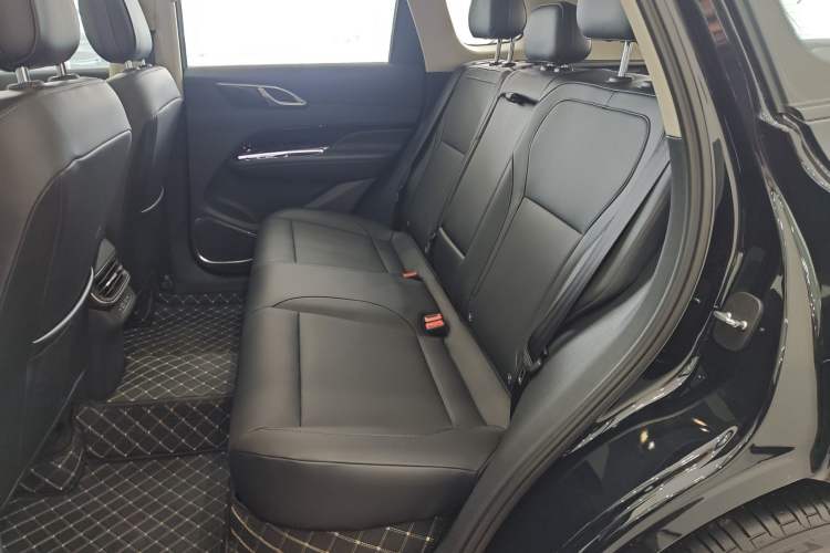 Used Hongqi HS3 PHEV 2025 Model 125km Jingwei 2 Millionth Anniversary Edition