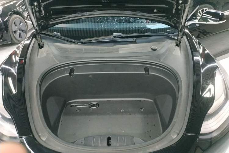 Used Tesla Model 3 2019 Standard Range Rear-Drive Upgraded Version
