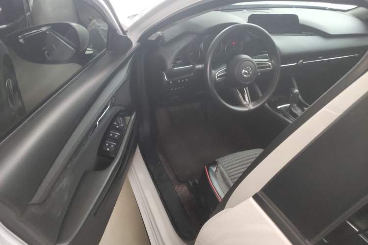Used Mazda Mazda 3 Axela 2023 2.0L Automatic ZhiXuan Edition
