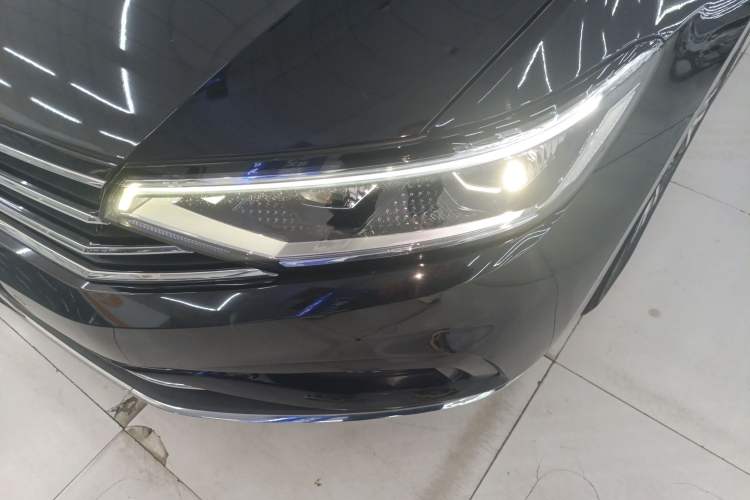 Used Volkswagen Magotan 2020 330TSI DSG Luxury Edition
