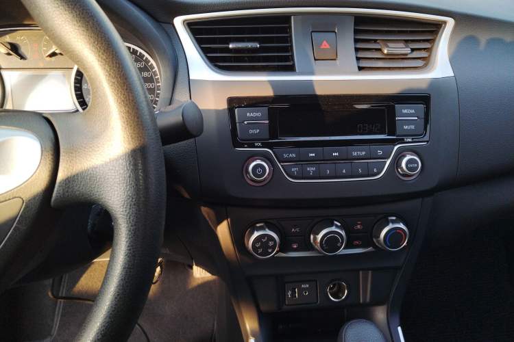 Used Nissan Sylphy 2021 Classic 1.6XE CVT Exclusive Edition
