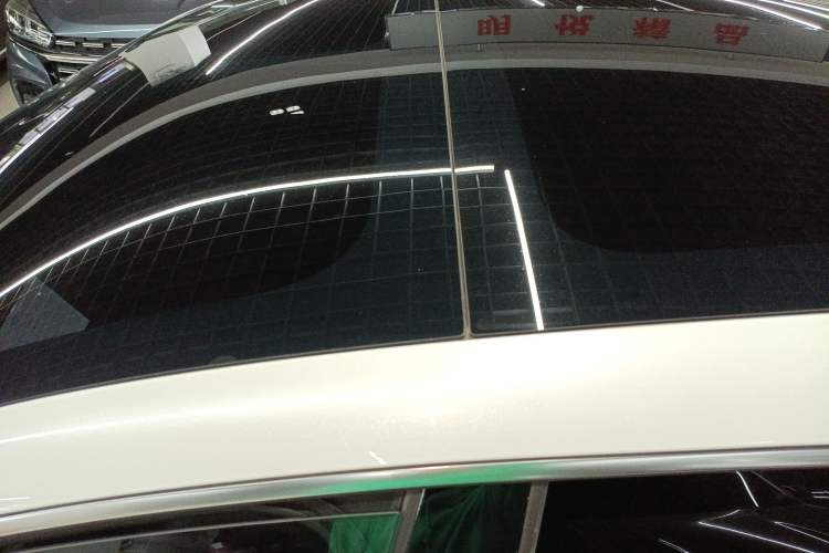 Used  11 2022 Long-Range Dual-Motor Version 4 Seats