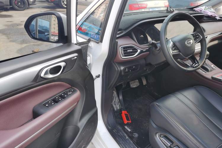 Used GAC Trumpchi M6 2023 PRO 270T DCT Luxury Edition
