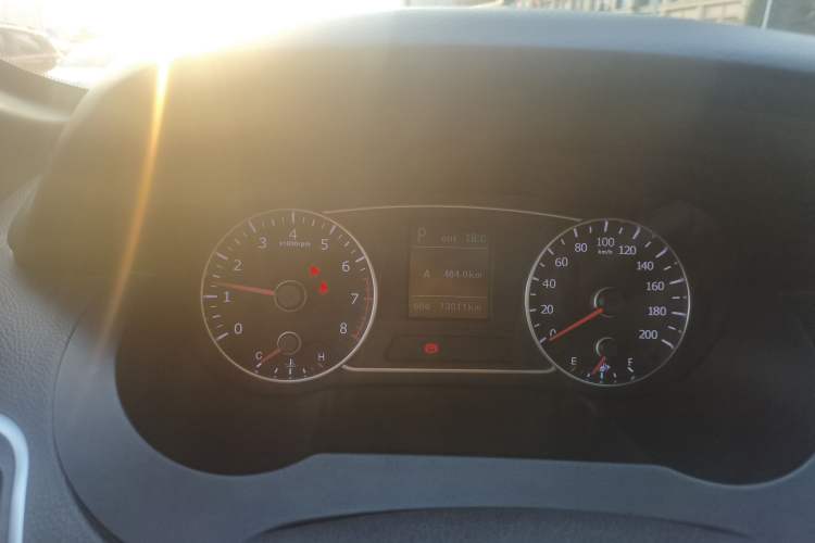 Used Land X7 2015 2.0T Panoramic Prestige Edition
