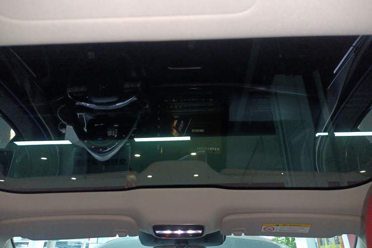 Used XPeng P7 2023 P7i 610 Max Performance Edition
