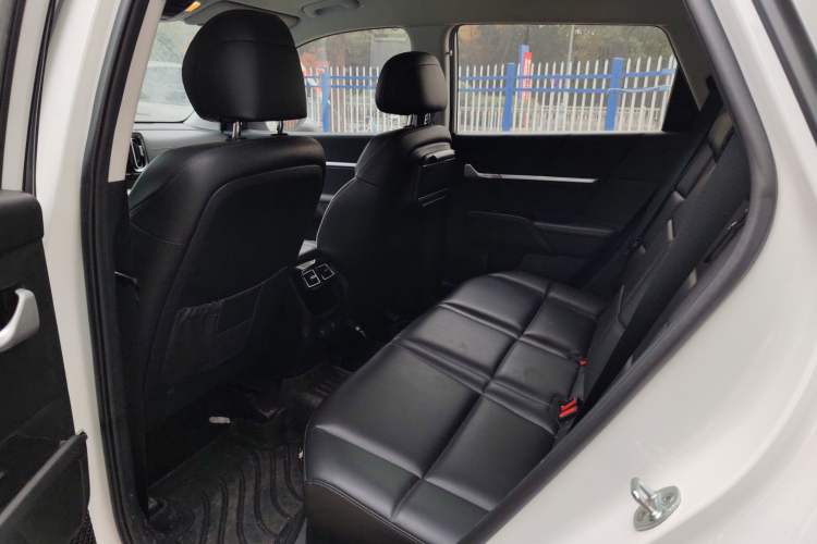 Used Hyundai ix35 2023 Musso 2.0L Deluxe Edition DLX