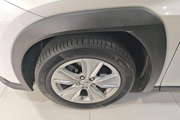 Used Lexus UX 2020 260h Explore-Cool Edition